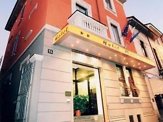 Hotel Mondial 2*
